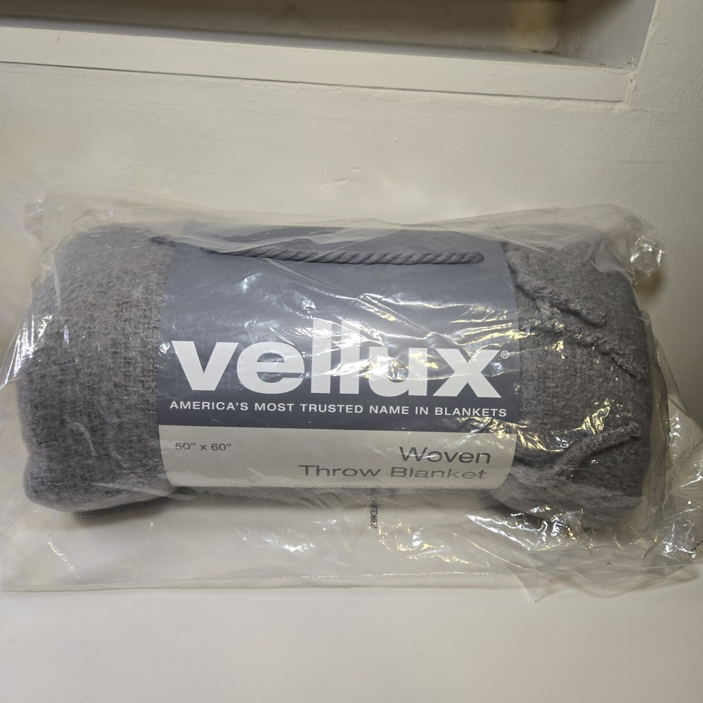 Vellux Solid Gray Woven Throw Blanket Tassels 50 x 60
